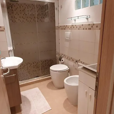 Etna: Private Pool Retreat For 5 In Sicily Aci Catena