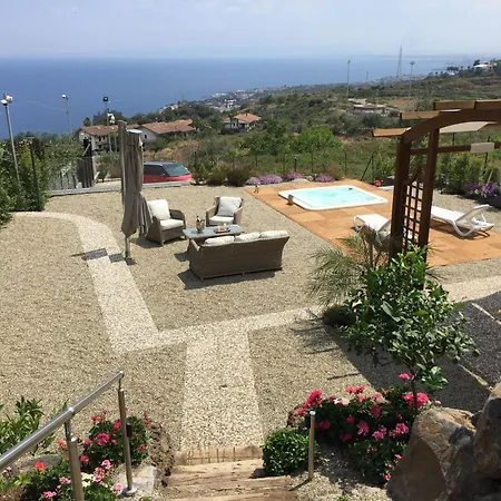 Etna: Private Pool Retreat For 5 In Sicily *