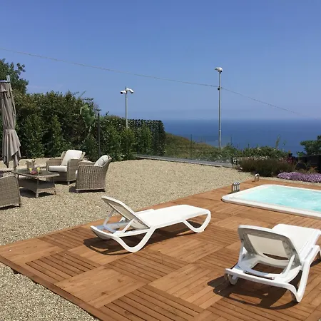 Etna: Private Pool Retreat For 5 In Sicily Aci Catena
